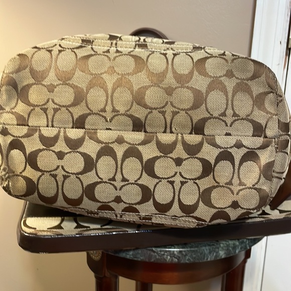 Vintage Coach Brown Signature Tote Bag with Laptop Case - Picture 6 of 12